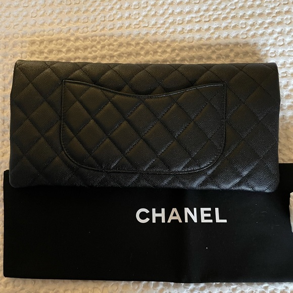 NEW Chanel 21A Classic Caviar Clutch Black GHW - Picture 11 of 11